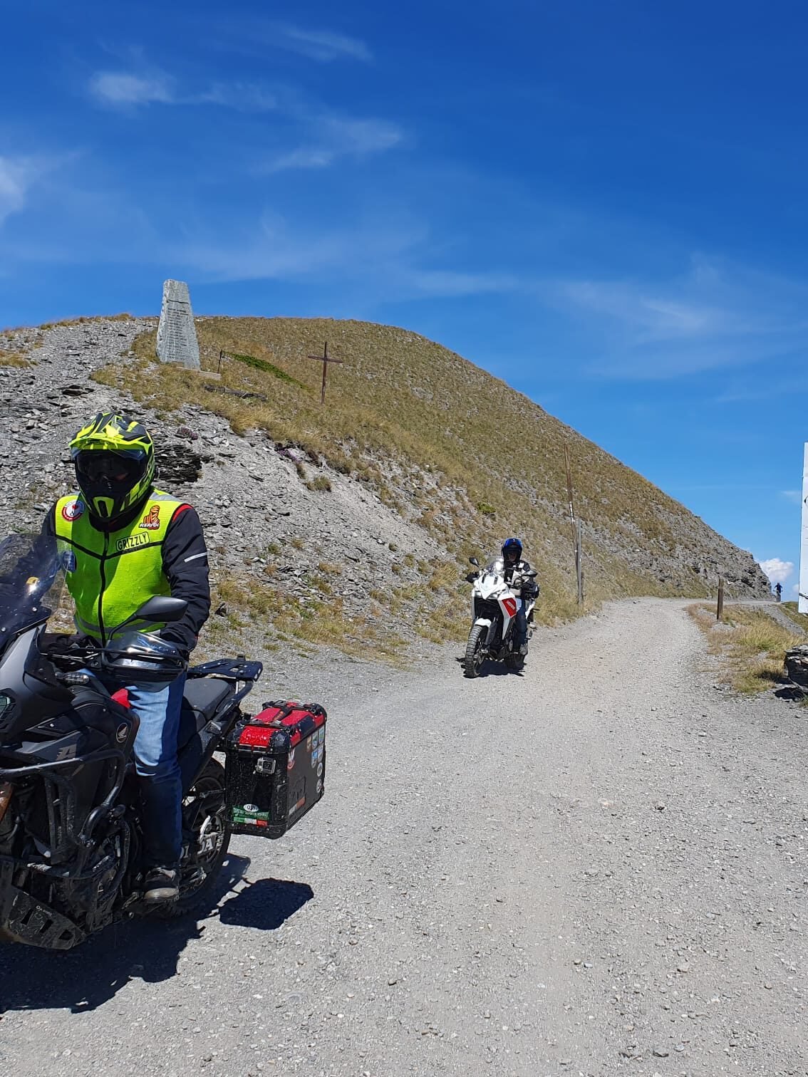 7ce79661-e2b6-49b2-98f2-50086b713386